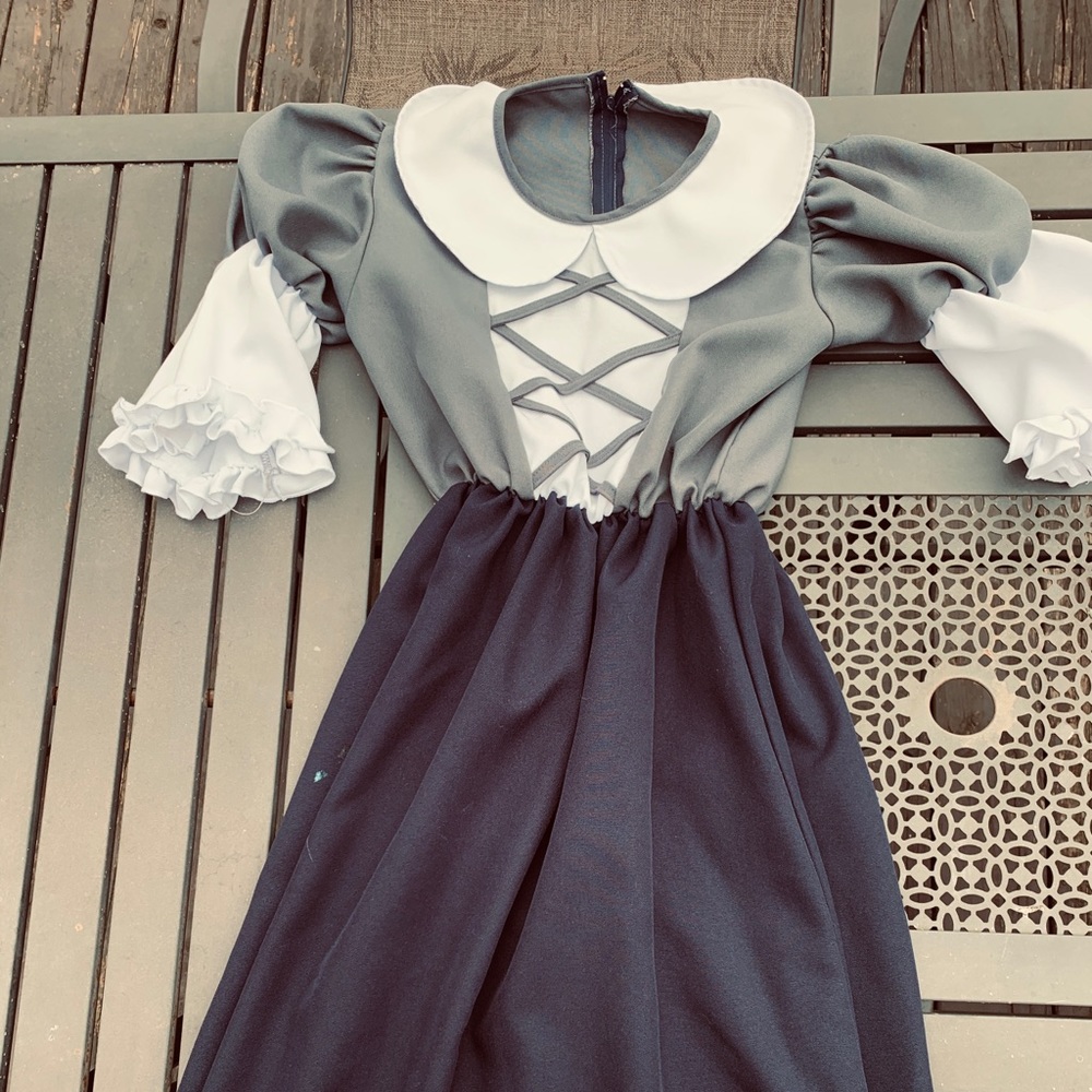 Pilgrim Halloween outfit